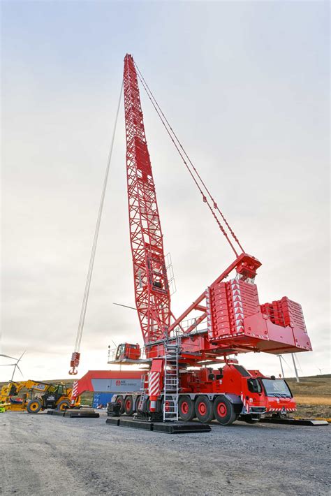 Wind Turbine Installation - AIS Wind Energy