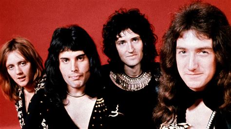 Queen Receive Classic Rock Living Legend Award | Louder