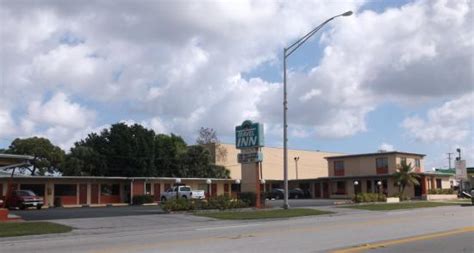 Clewiston Hotels, Lodging, Campgrounds in Hendry County