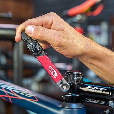 A torque wrench is a must for bicycle repair and maintenance - RideCX