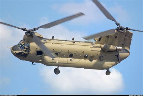 D-472 Royal Netherlands Air Force Boeing CH-47 Chinook Photo by ...