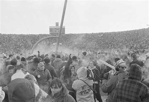 Ice Bowl Photos Still Look Cold After Packers Host Another Frigid NFL ...