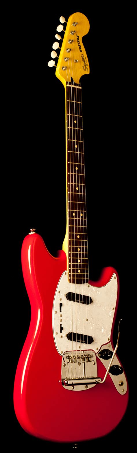 Squier Mustang Vintage Modified Fiesta Red - Gitarren Total