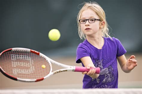 Tennis warm ups for little kids - the right way to do it - Tennis Coaching Blog