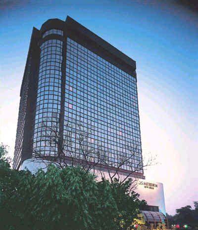 5 Star Luxury Le Méridien New Delhi Hotel Package in Delhi - Travel Package Deals & Offers