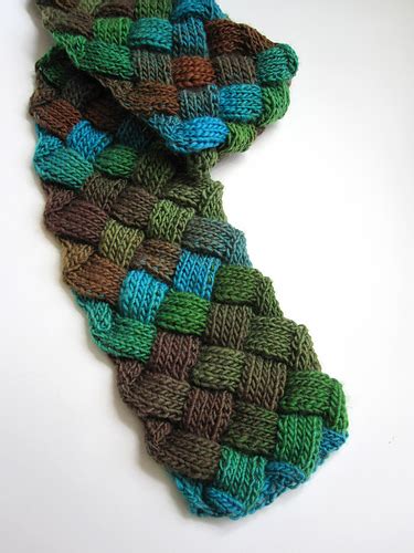 Ravelry: Evan Entrelac Scarf pattern by Mimi Kezer