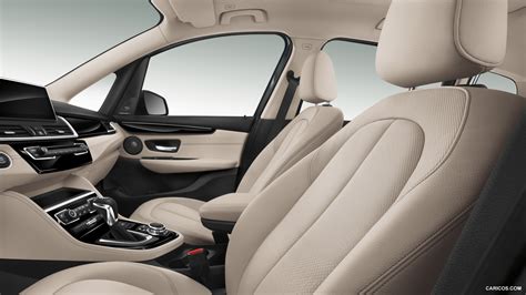 2016 BMW 2-Series Gran Tourer - Interior | Caricos