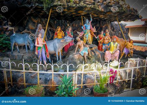 Govardhan, Mountain,Vrindavan INDIA Stock Foto - Image of rots, decoratie: 161660404