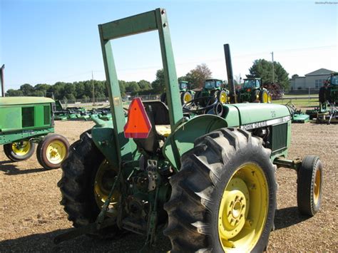 John Deere 2150 Tractors - Utility (40-100hp) - John Deere MachineFinder