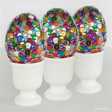 Sequin decorated Easter eggs | Chica and Jo