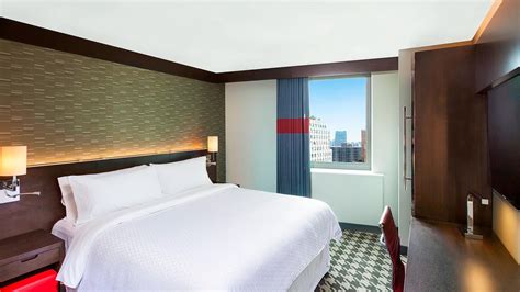 Rooms at Four Points by Sheraton New York Downtown | Marriott Bonvoy