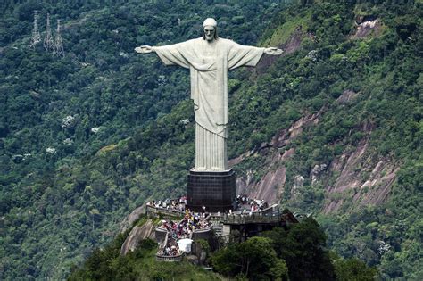 Christ The Redeemer Statue Damaged In Lightning Storm Say Officials In Rio de Janeiro, Brazil ...