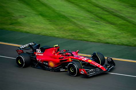 Carlos Sainz: "The aim is to stay at Ferrari many more years"