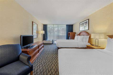 Clarion Hotel Anaheim Resort Anaheim, California, US - Reservations.com