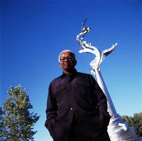 Richard Hunt, pioneering sculptor who transformed public space, dies at ...