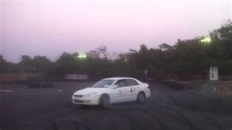 Screeching Phoenix - Honda Accord reverse donut - saminder - YouTube