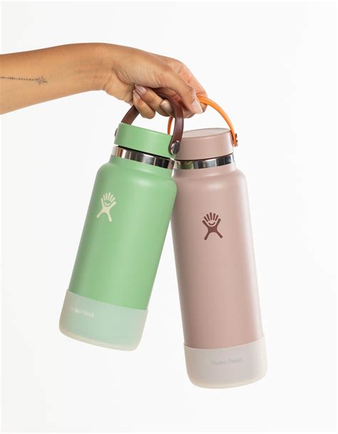 HYDRO FLASK 40 oz Wide Mouth Water Bottle - MOCHA | Tillys