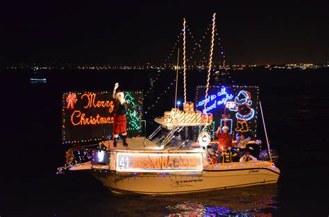 San Diego Bay Parade of Lights & Other Holiday Lights 2024-2025 - Rove.me