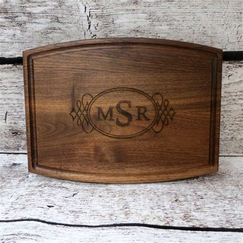 Monogrammed Cutting Board – donebetter