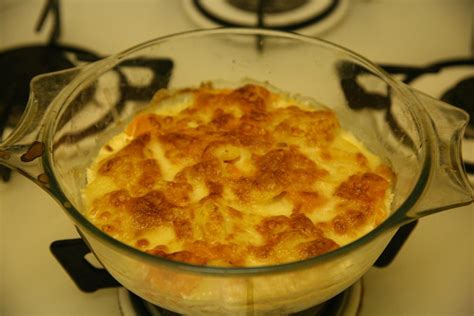 French Cuisine 101: Dauphinoise Potatoes without the Cream - On The Gas ...