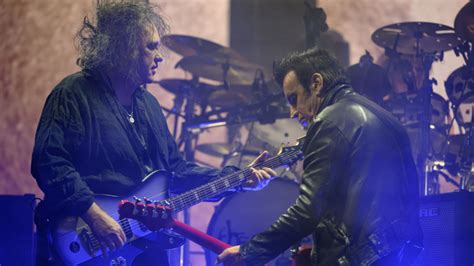 The Cure Kick Off First North American Tour In 7 Years | iHeart