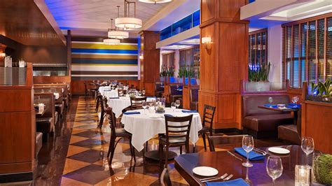 Downtown Memphis, TN Restaurants | The Westin Memphis Beale Street