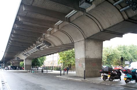 Hammersmith Flyover - MODERNISM IN METRO-LAND