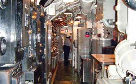 Uss Bowfin Submarine Interior