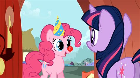 Image - Pinkie Pie invites Twilight S1E25.png | My Little Pony ...