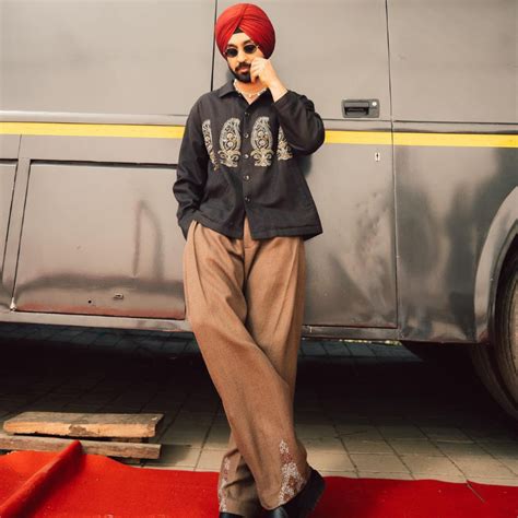 Decoding Diljit Dosanjh's Style And His Best Outfits