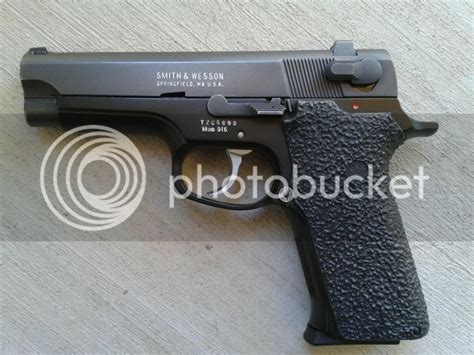 S&W 5906 - Grips - Can you put custom grips on it?