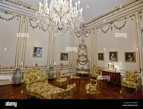 Schonbrunn Palace Vienna Interior High Resolution Stock Photography and ...