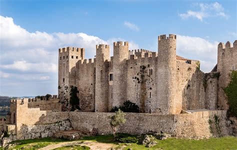 7 Most Beautiful Castles Near Lisbon – Touropia Travel