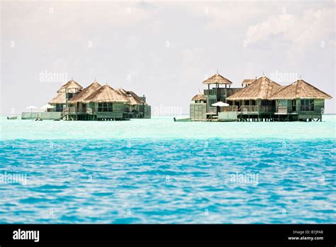 Water bungalows in The Maldives Stock Photo - Alamy