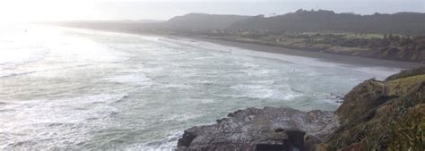 Muriwai Beach - Surf Spot in Muriwai