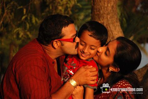 Latest Film News Online, Actress Photo Gallery: Jayasurya family photos/jayasurya baby photos ...