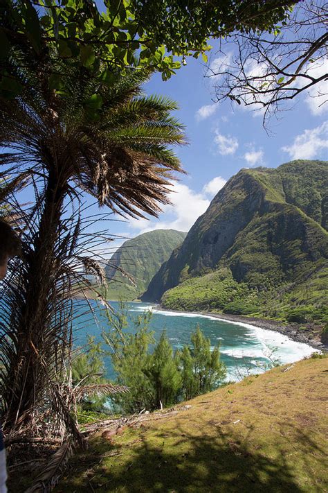 Kalaupapa Peninsula, Molokai, Hawaii Photograph by Douglas Peebles