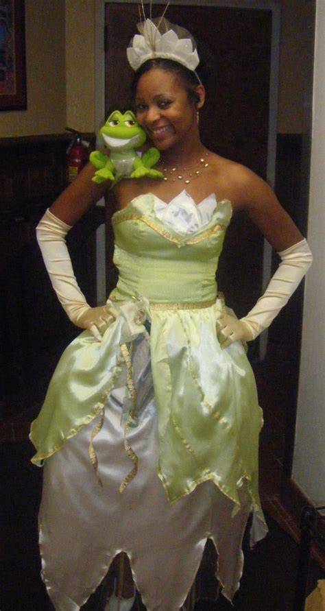 Princess Tiana Costumes - CostumesFC.com