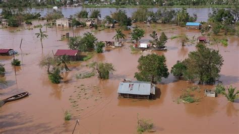 Storm Eloise wreaks havoc across SE Africa, killing at least 12 | Daily ...