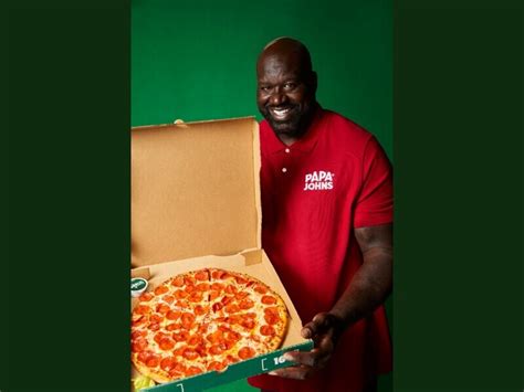 Papa Johns Rolls Out New Shaq-a-Roni Pizza - Williamson Source