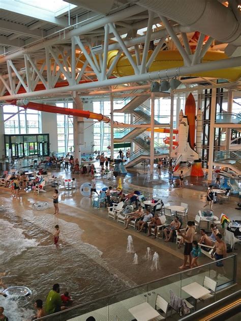 Things to do in Oregon: Wings and Waves Waterpark – A Well Crafted Party