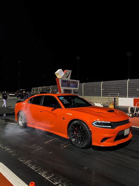 2016 Dodge Charger Hellcat 1/4 mile Drag Racing timeslip specs 0-60 - DragTimes.com