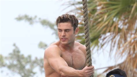 Zac Efron Baywatch Wallpapers - Wallpaper Cave