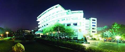 Best eye hospital in india - Trendingtop5.com