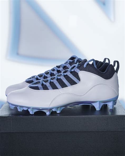 Jordan Cleats for North Carolina Football — UNISWAG