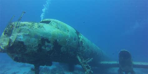 Wreck Diving in Aruba | Join Us To Scuba Dive the Wrecks of Aruba