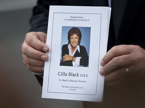 Cilla Black: Family and friends bid final farewell to 'Liverpool's ...