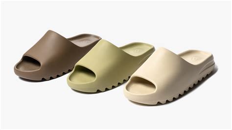 Yeezy slides Latest item