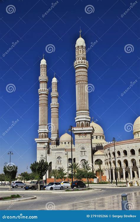 Sana a, Yemen - 30 Dec 2012: Al Saleh Mosque, Great Mosque of Sana a ...