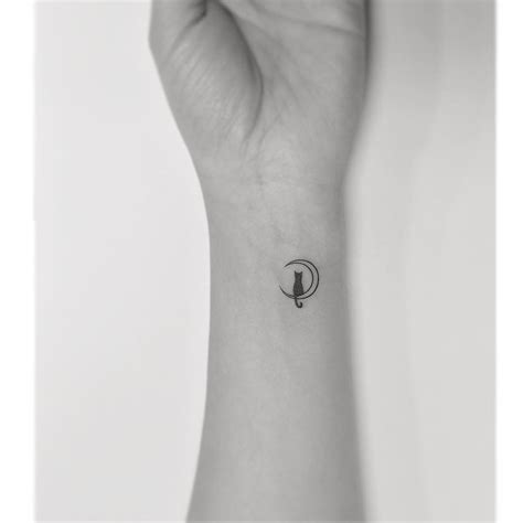 Pin tillagd av B M på tattoo | Tatueringsidéer, Tatuering inspiration ...